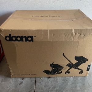 NEW!!!! Doona Car Seat Nitro Black